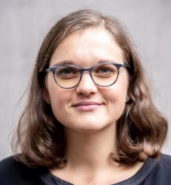 Cornelia Echle